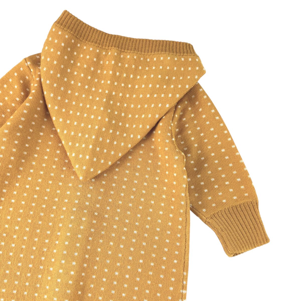 Ulla heldress med hette | Okergul